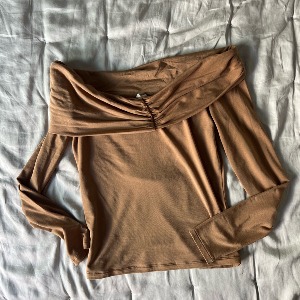 Wilfred Tan Off-Shoulder Blouse